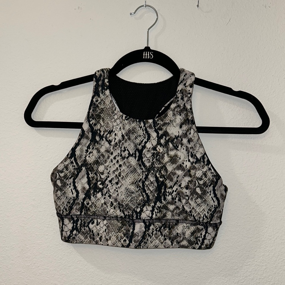 High Neck Snake print work out top